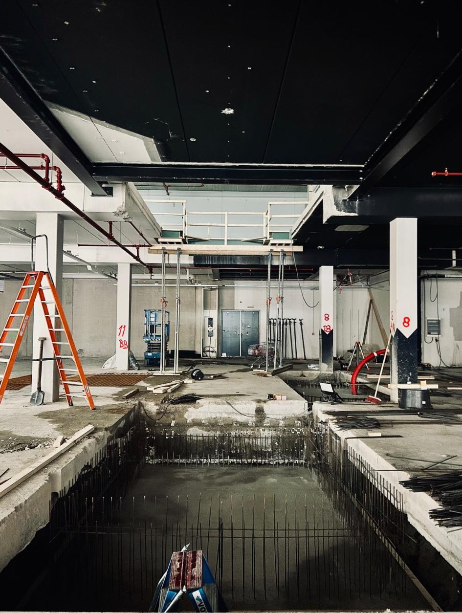 Winkelunit New Yorker in aanbouw in Winkelcentrum Middenwaard