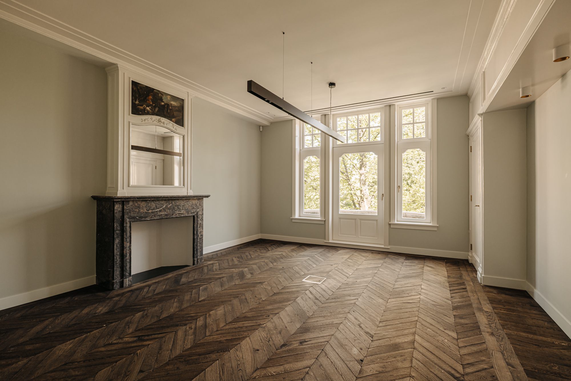 Een van de kantoorruimtes in de villa