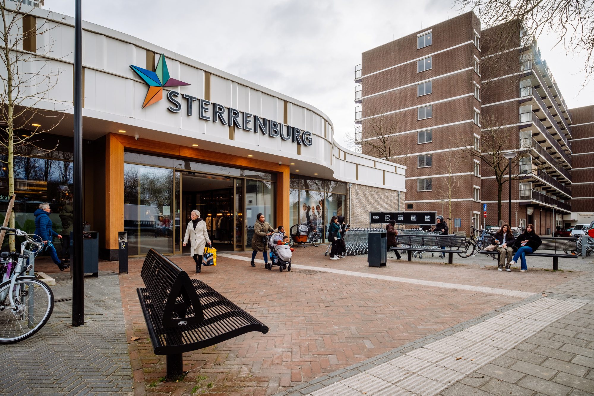 De entree van winkelcentrum Sterrenburg in Dordrecht